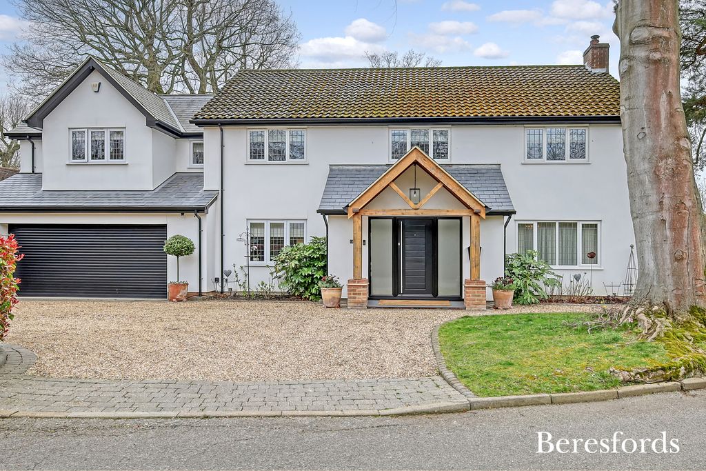 Property photo 1 of 31 Picture No. 53