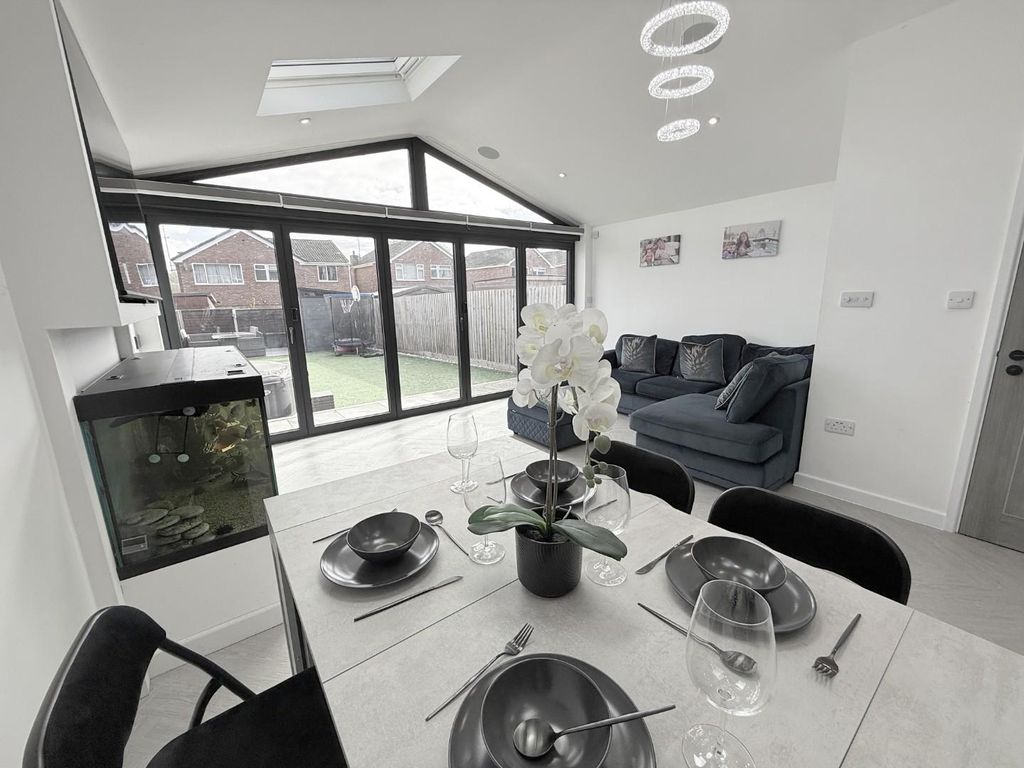 Property photo 3 of 29 Img_2229.Jpg