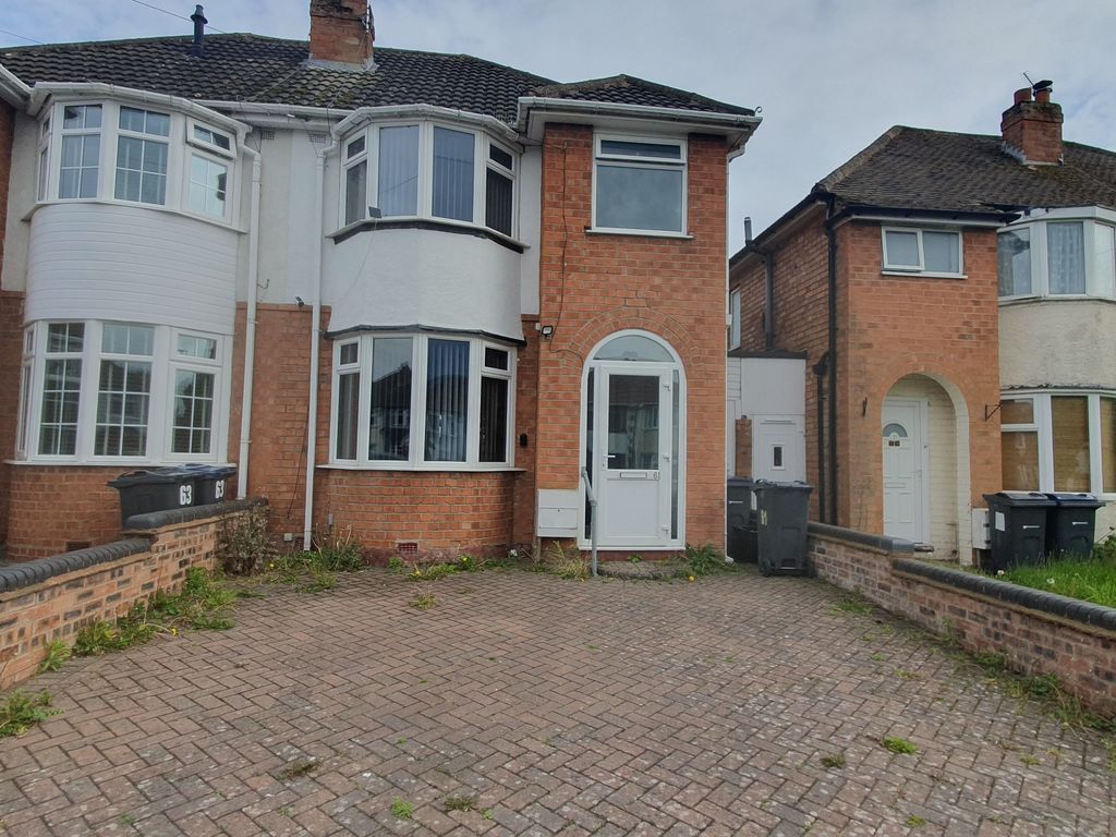 Property photo 1 of 9 Photo 9