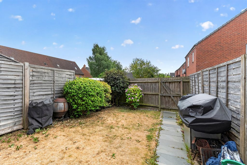 Property photo 2 of 13