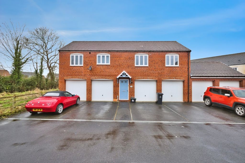 Property photo 1 of 11 Pbox-Img.Jpg