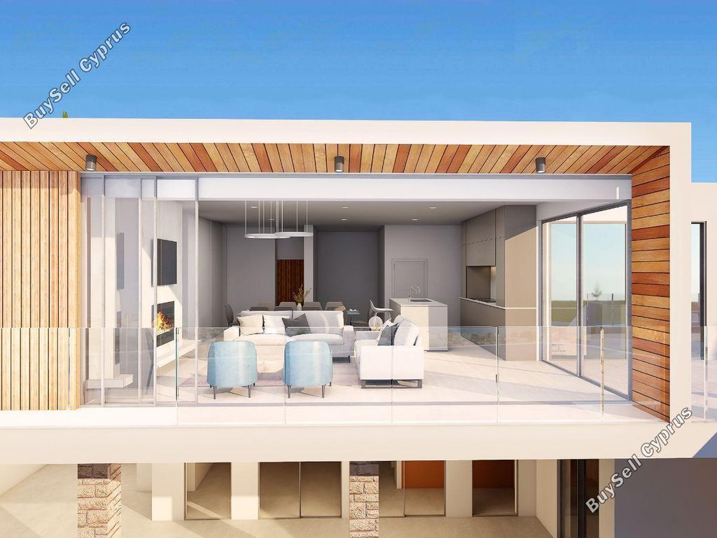 Property photo 3 of 23