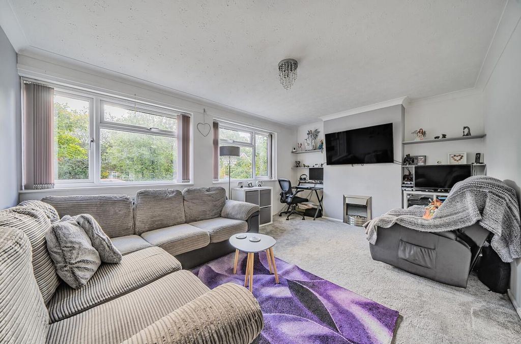 Property photo 2 of 16 1349990-9-68Beff78A1d53.Jpg