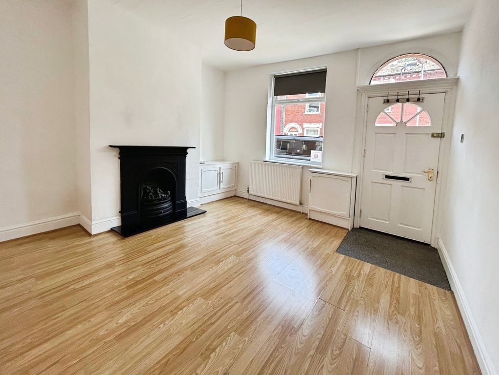 Property photo 2 of 11 Picture No. 07