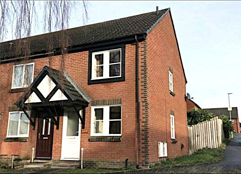 Property photo 1 of 10 Photo 4