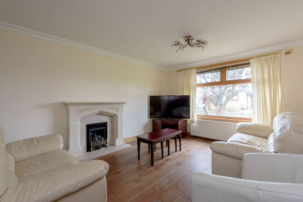 Property photo 2 of 24 Property Image 2