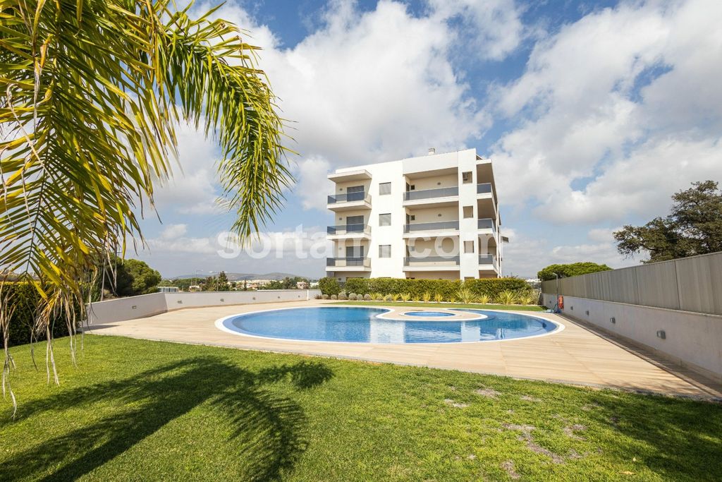 Property photo 1 of 41