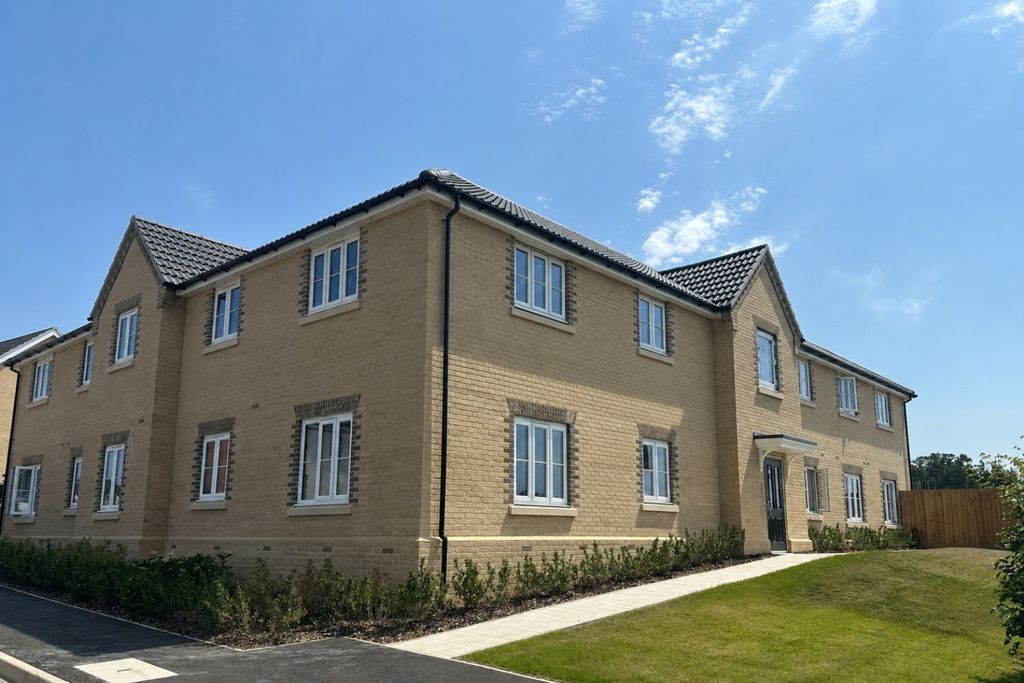 Property photo 1 of 9 External