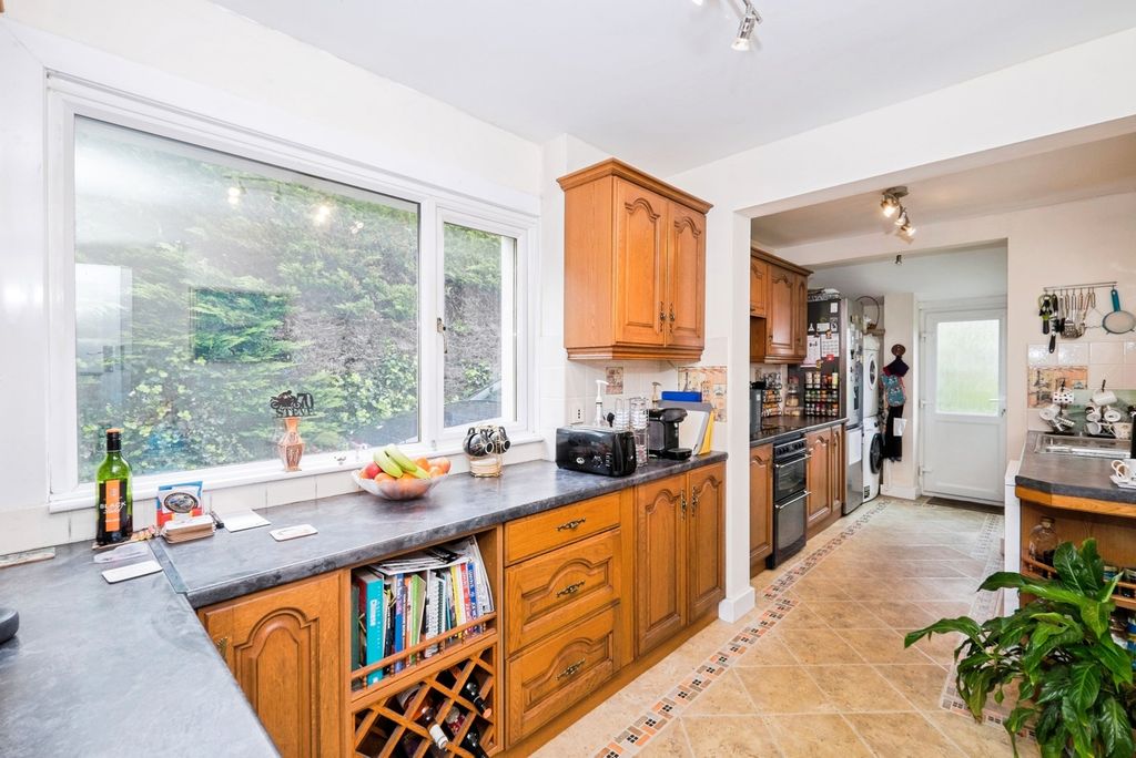 Property photo 2 of 15 Pbox-Img.Jpg