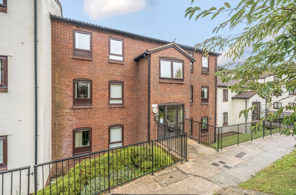 Property photo 1 of 12 Picture No. 09