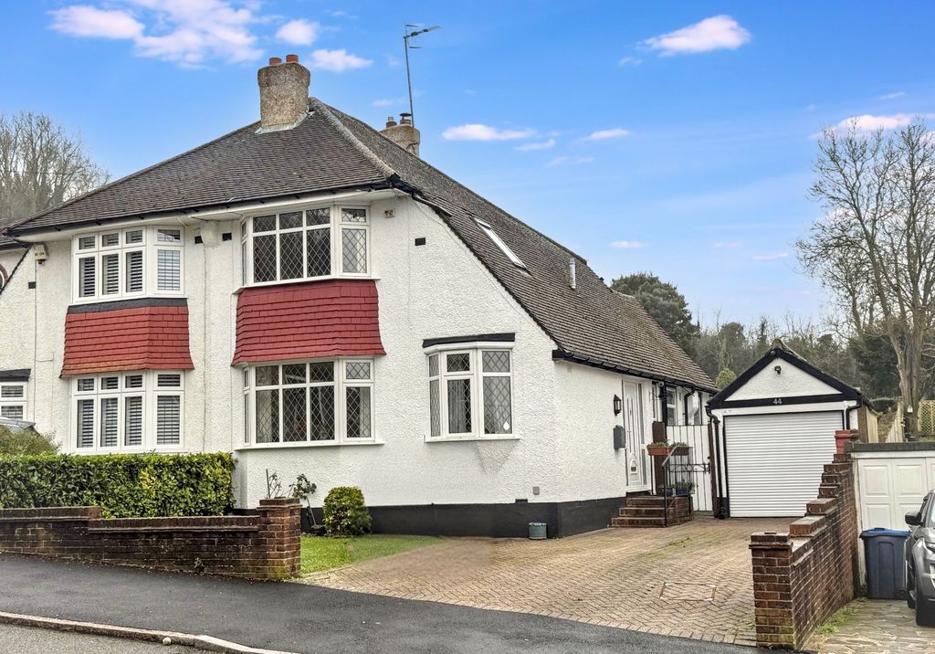 Property photo 1 of 15