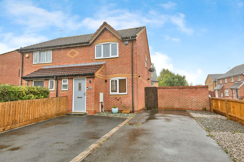 Property photo 1 of 12