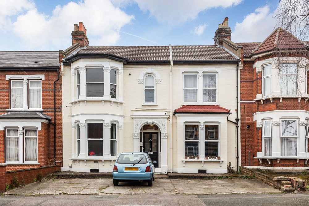 Property photo 2 of 12