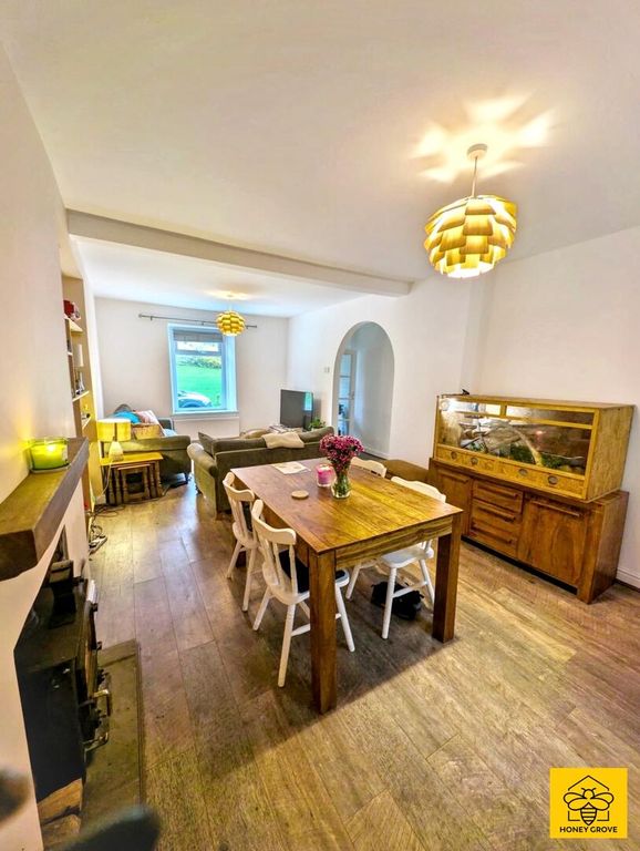 Property photo 3 of 15 Dining Room