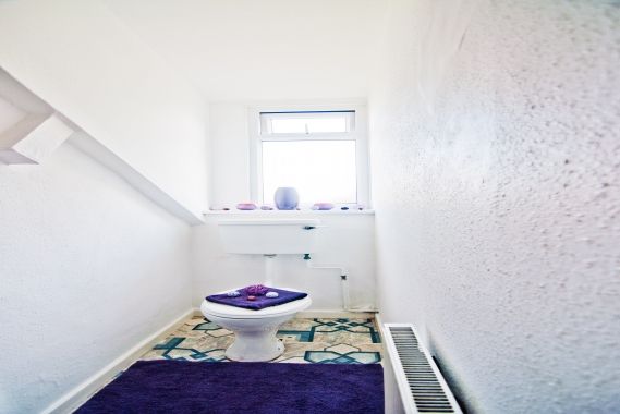 Property photo 1 of 5