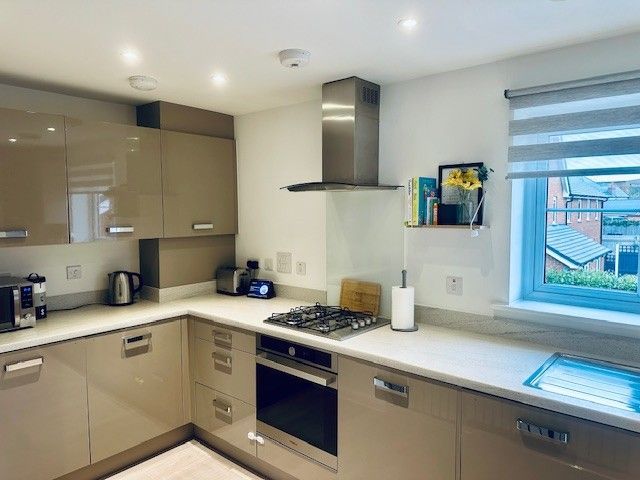 Property photo 3 of 5