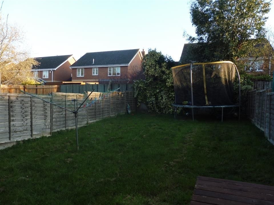 Property photo 2 of 5 Garden