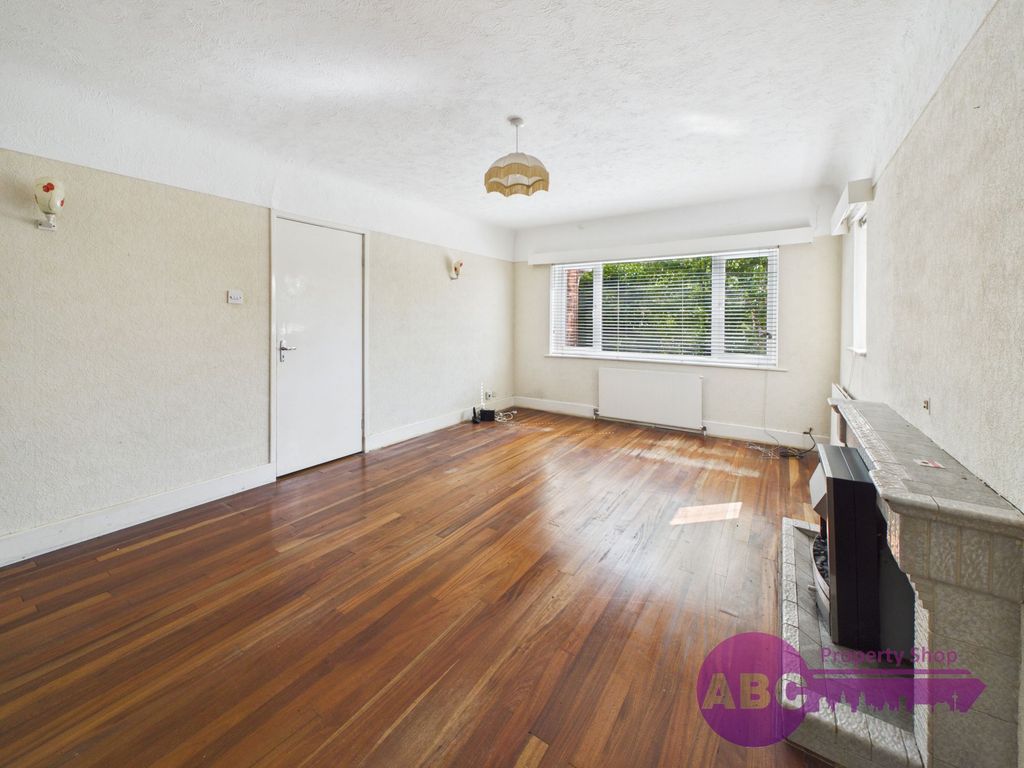 Property photo 3 of 60