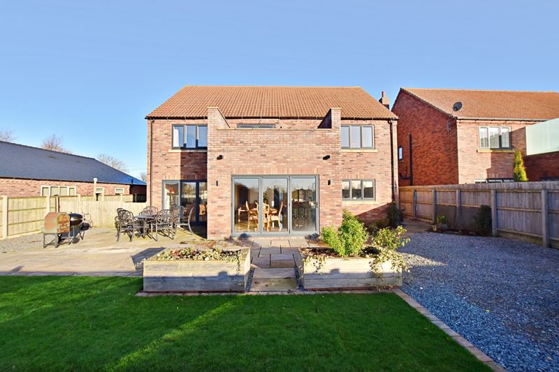 Property photo 2 of 37 Photo 38