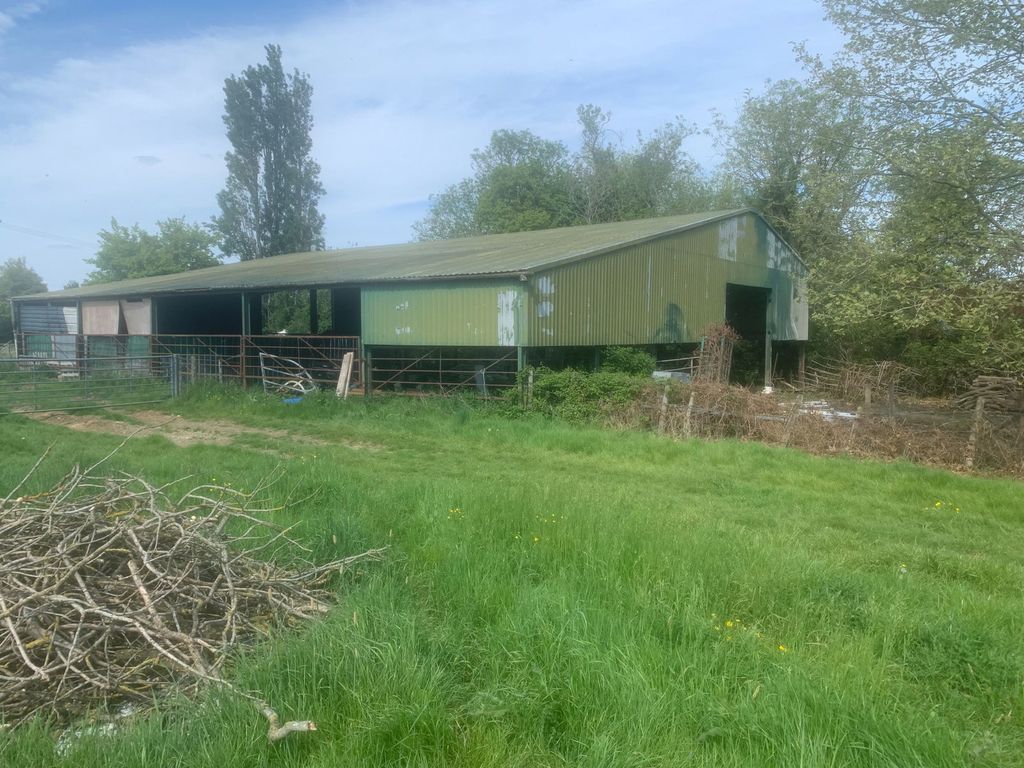Property photo 2 of 7