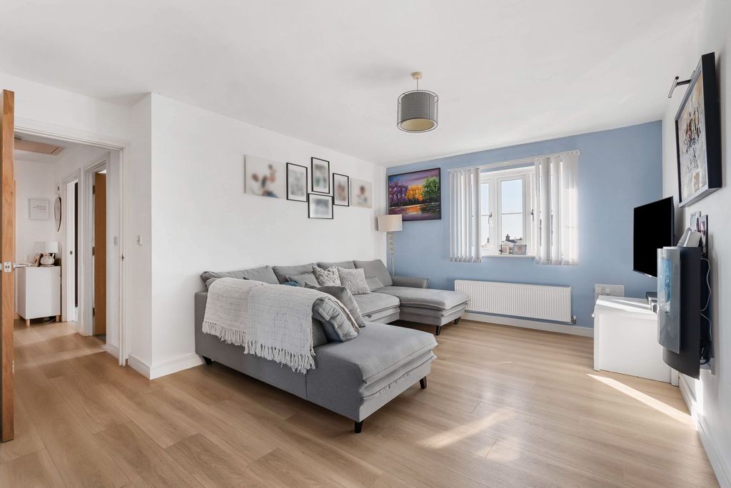 Additional image 9 of 2 bed flat for salePagoda Drive, Duporth PL26