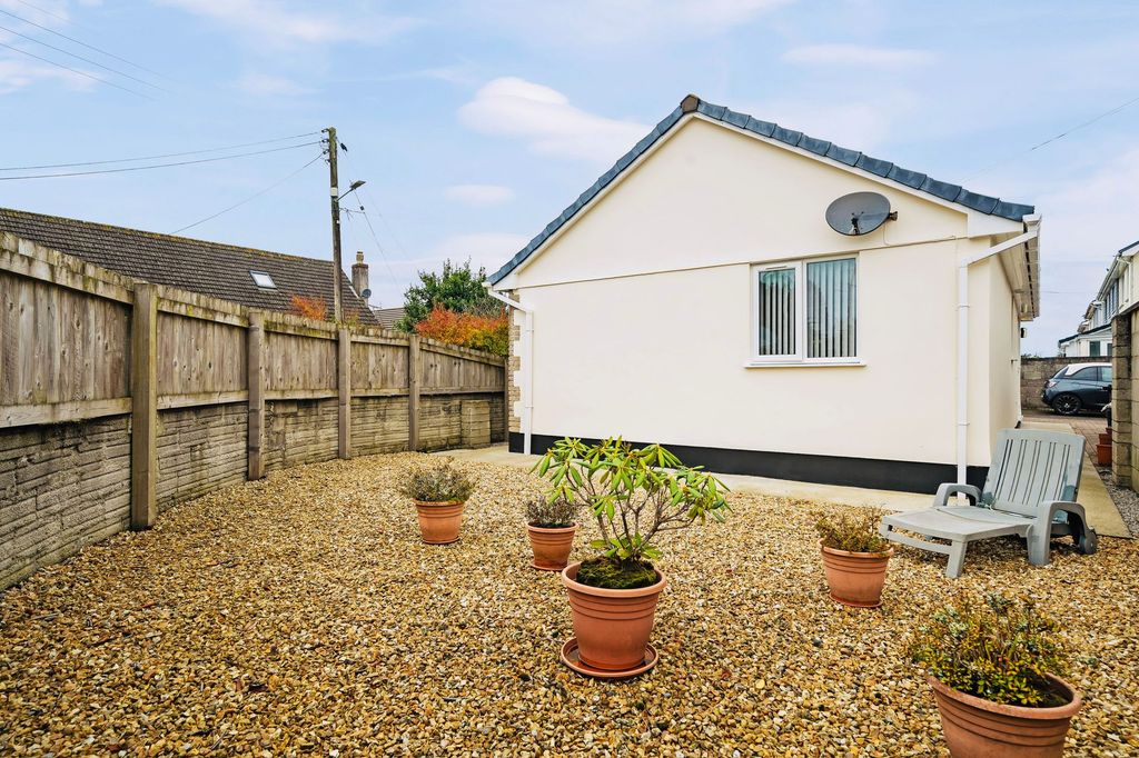 Property photo 2 of 14 Photo 15