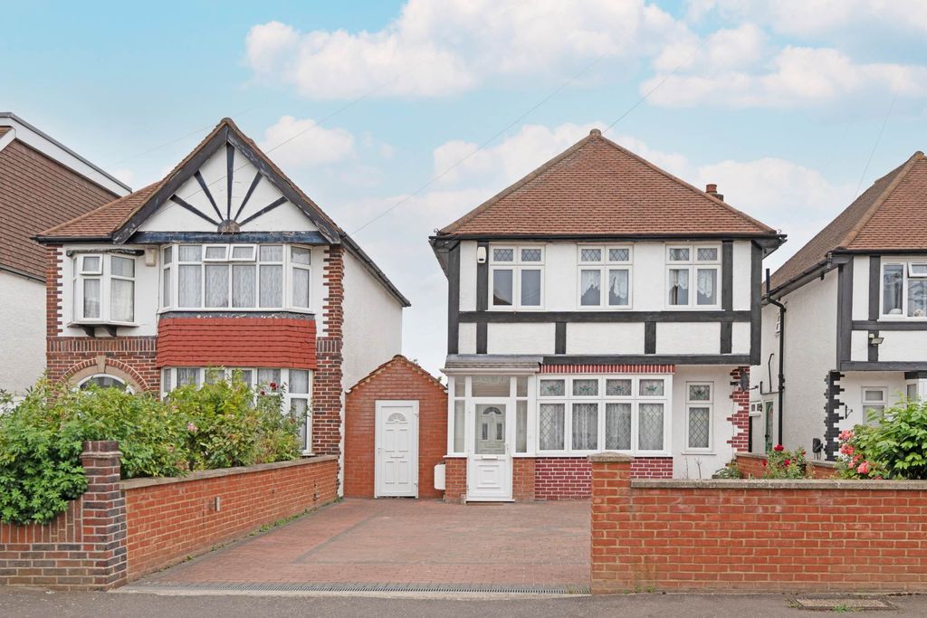 Property photo 1 of 22