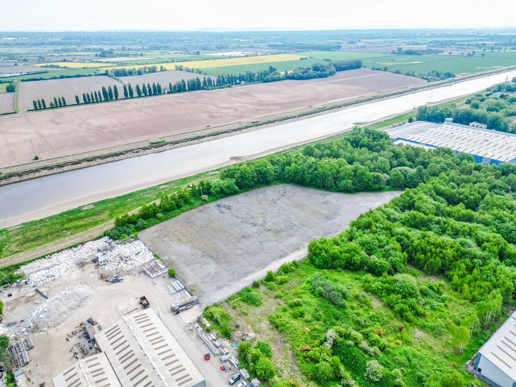 Property photo 2 of 5 Photo 6