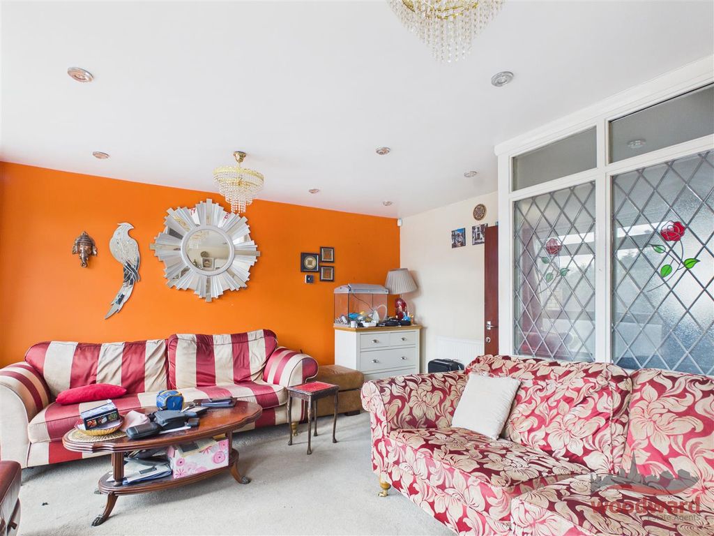 Property photo 3 of 12 Living Room