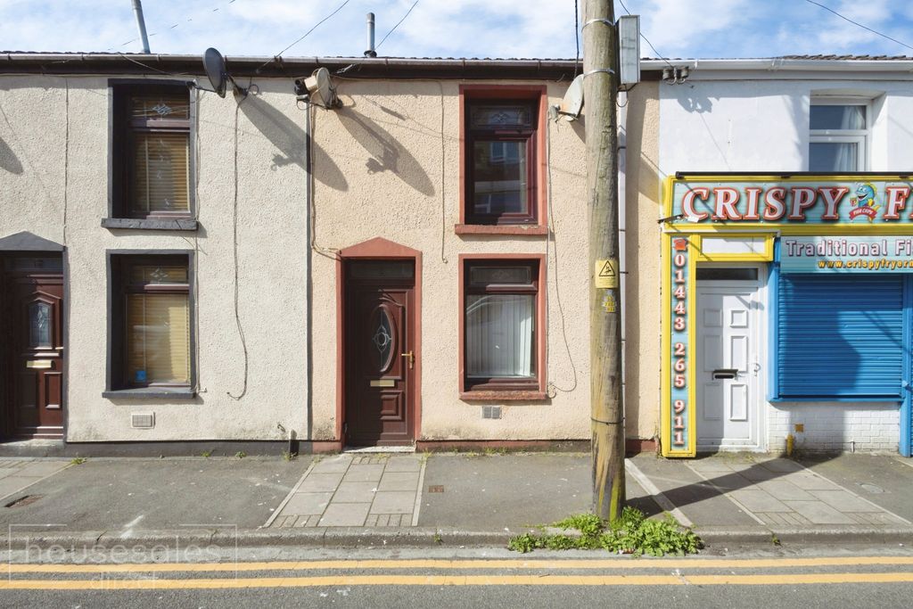 Property photo 1 of 8