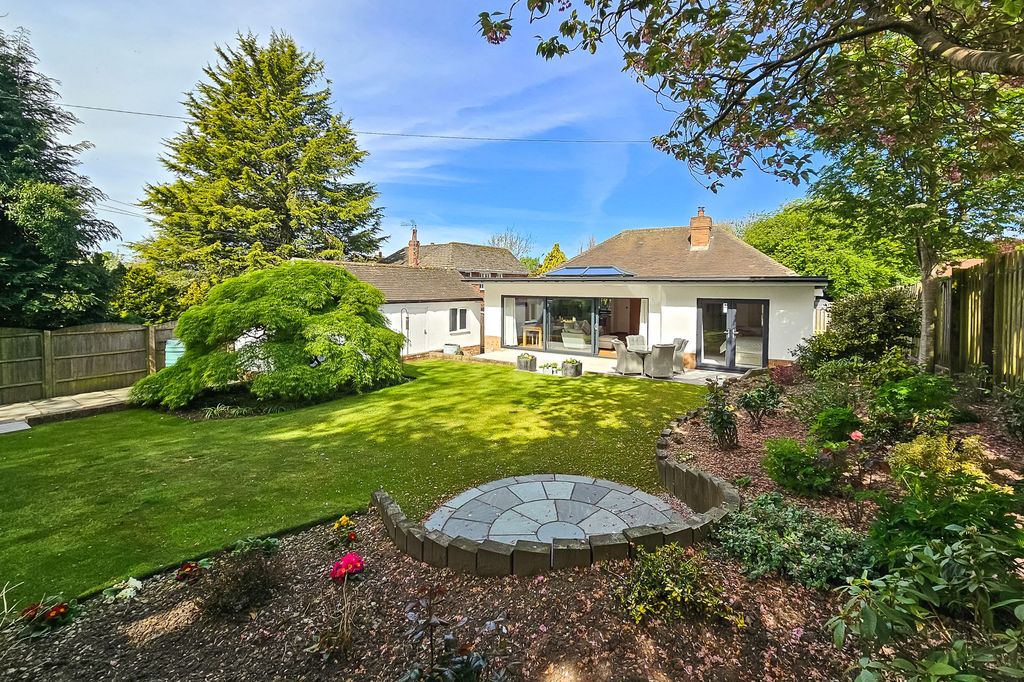 Property photo 1 of 20