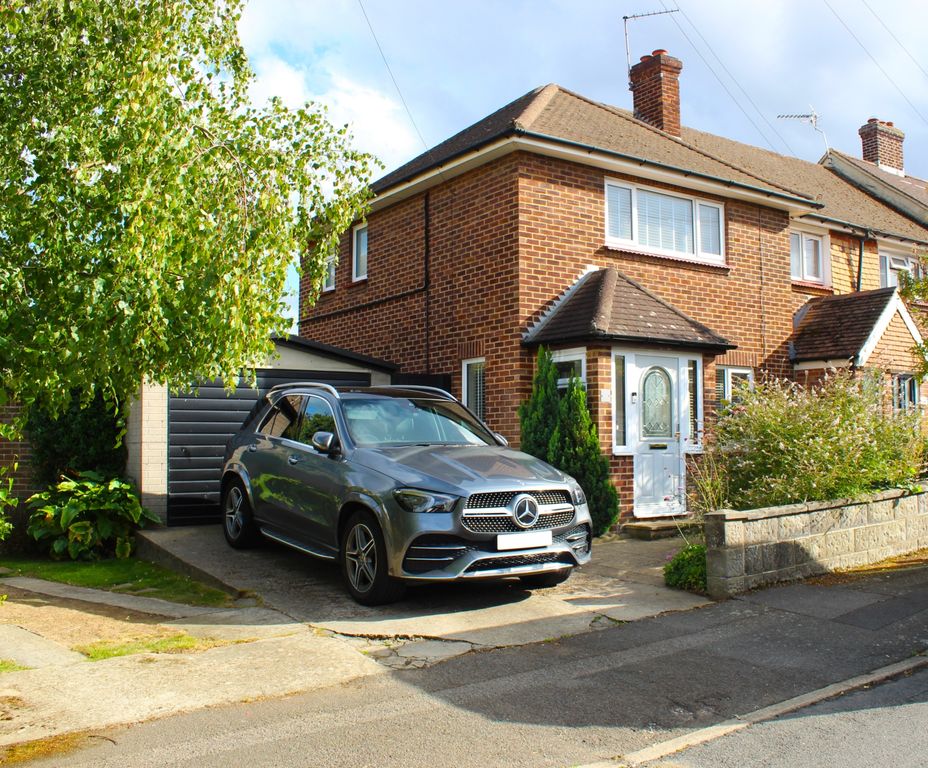 Property photo 1 of 13 Frontal