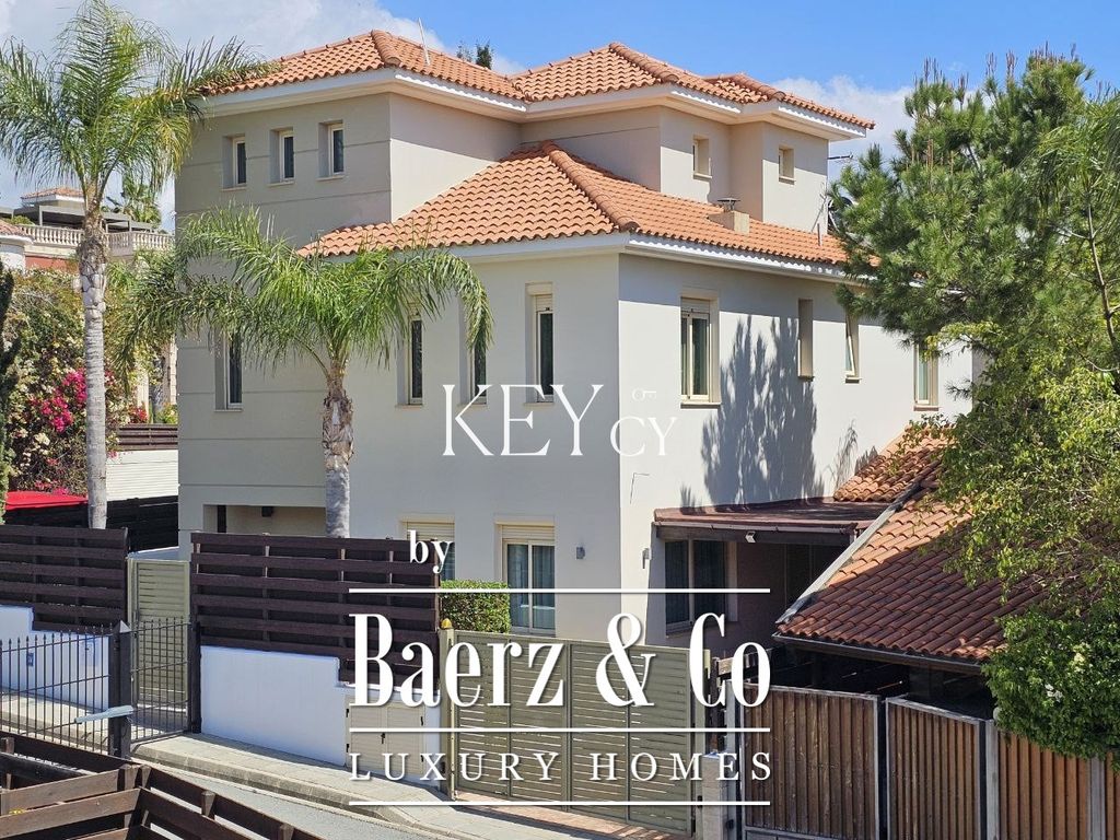 Property photo 1 of 30