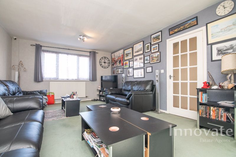 Property photo 3 of 10 Photo 6