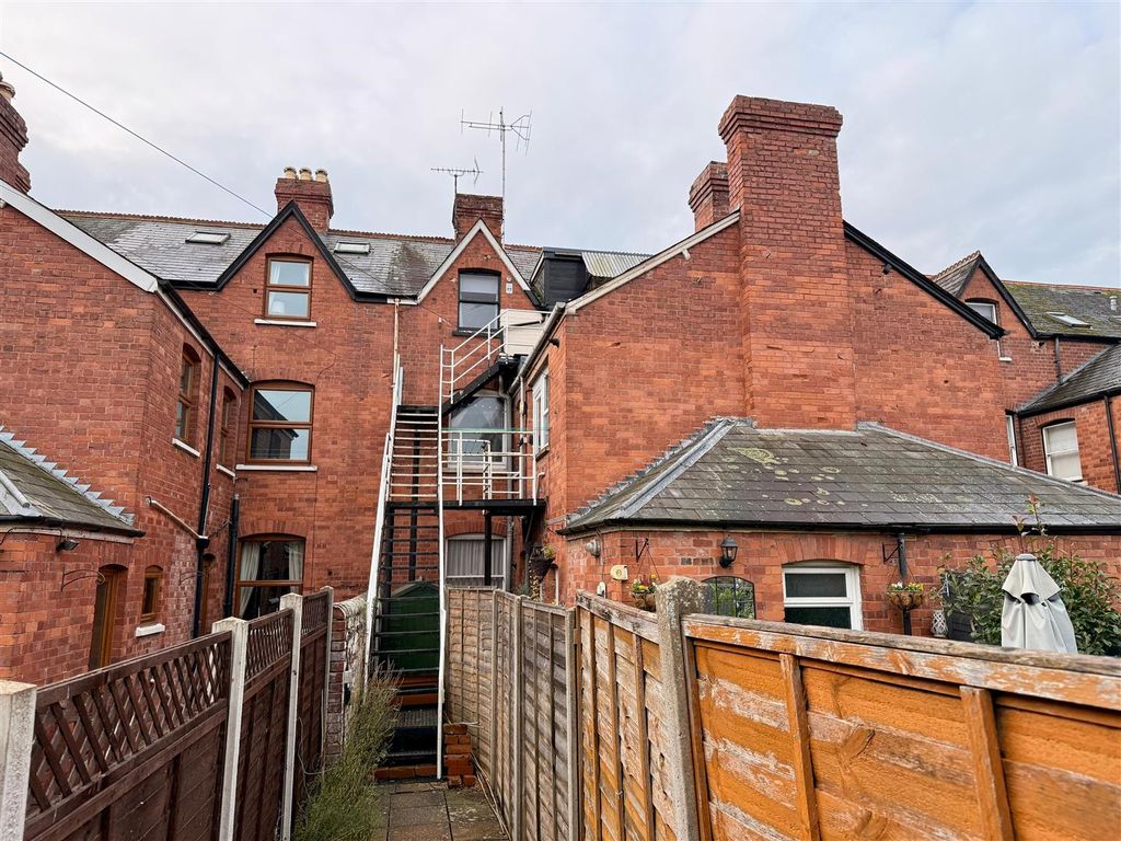 Property photo 2 of 9 Whatsapp Image 2025-11-06 At 09.54.40_d3c1Aff3.Jpg