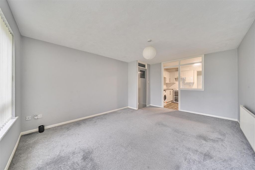 Property photo 2 of 9 1408279-2-69807100ee210.Jpg