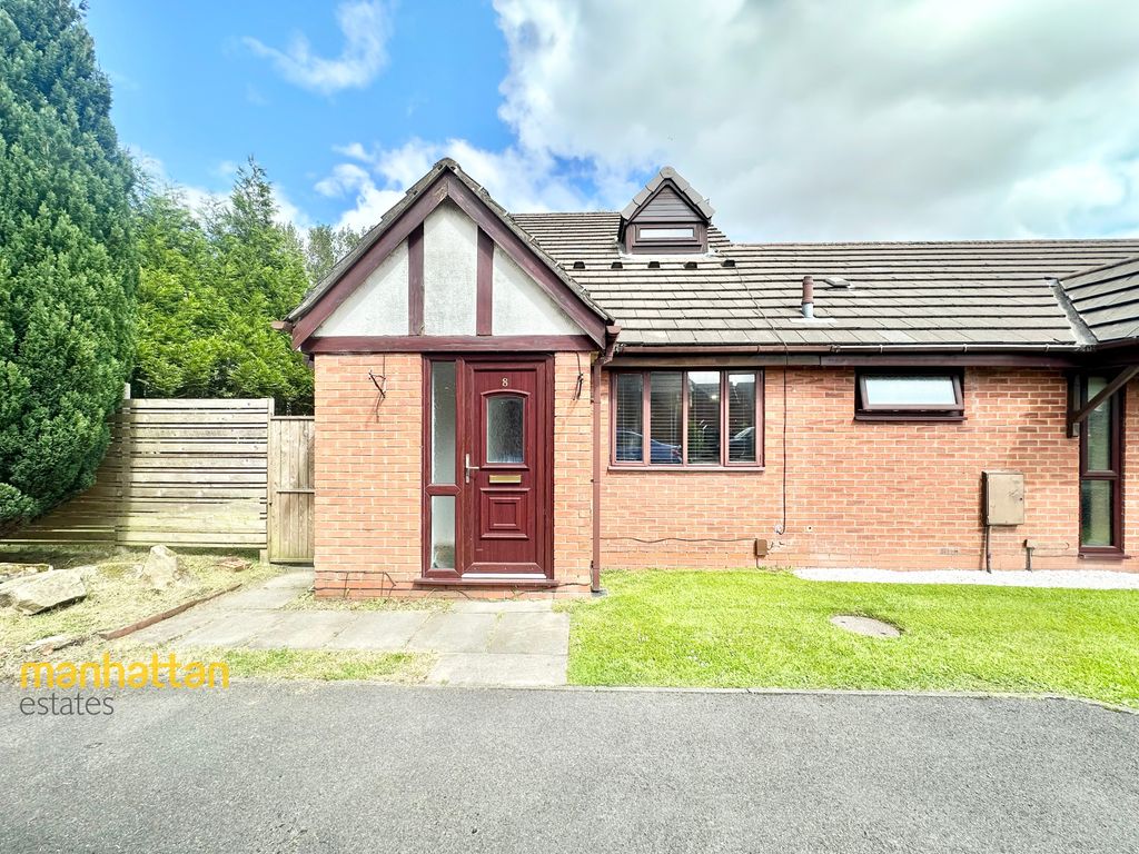 Property photo 1 of 20 External Front