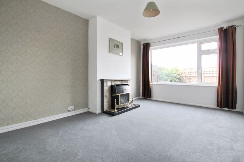 Property photo 2 of 7 Photo 4