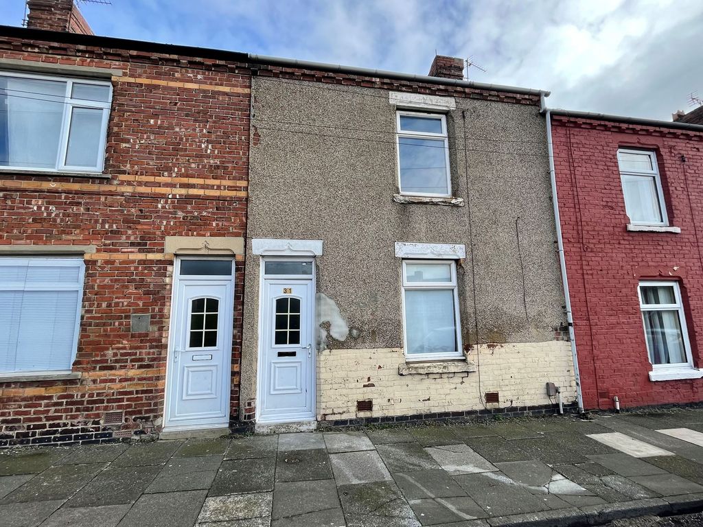 Property photo 1 of 17