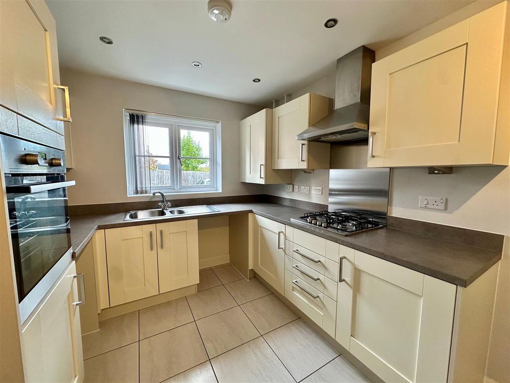 Property photo 3 of 16 3.Jpg