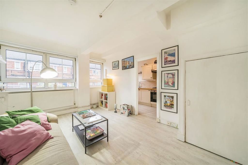 Property photo 3 of 6