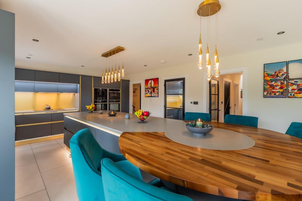 Additional image 4 of 7 bed detached house for saleDruidstone Road, Old St. Mellons, Cardiff CF3