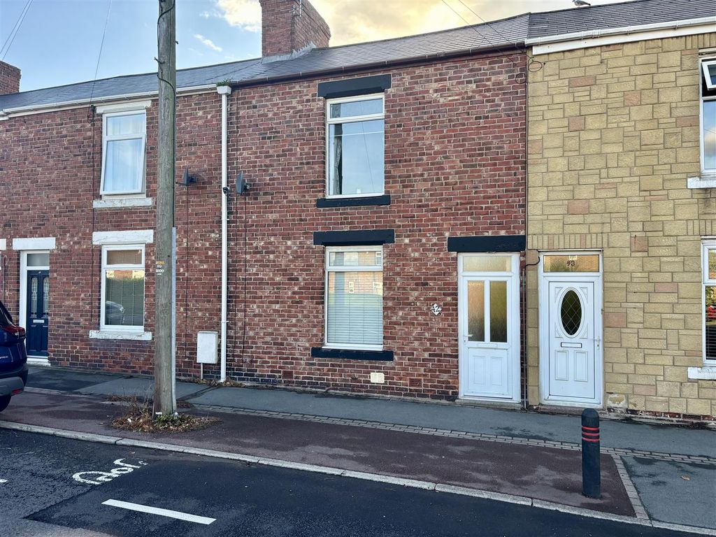 Property photo 1 of 11