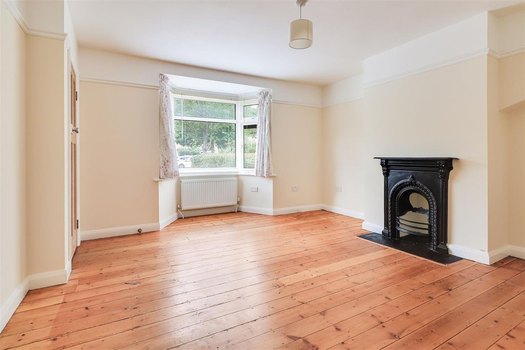 Property photo 2 of 17 Img (2).Jpg