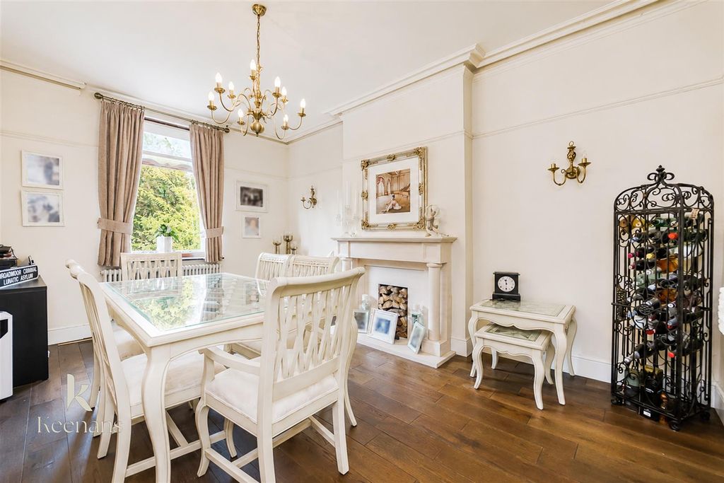 Property photo 3 of 41 New-01.Jpg