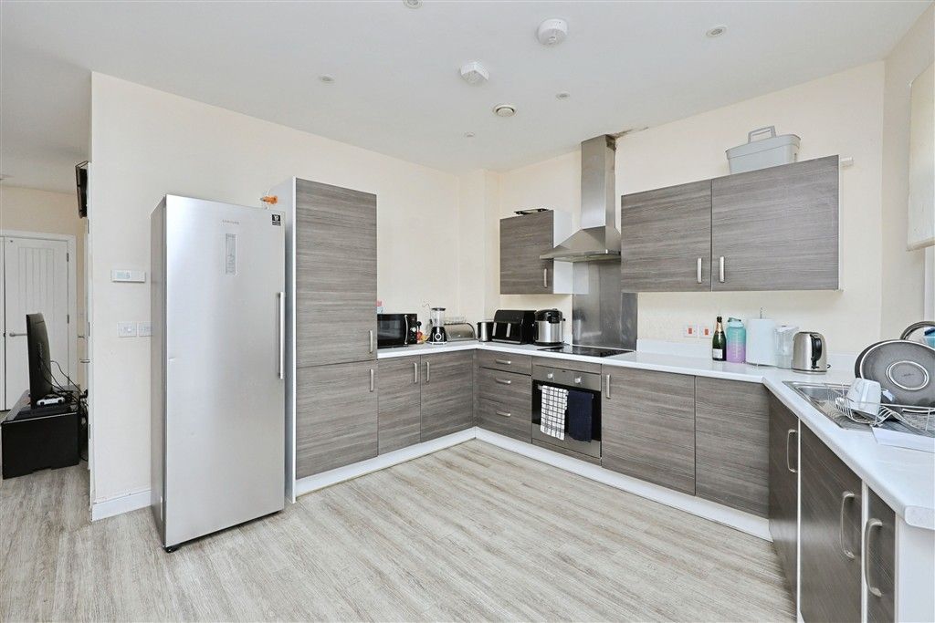 Property photo 2 of 5