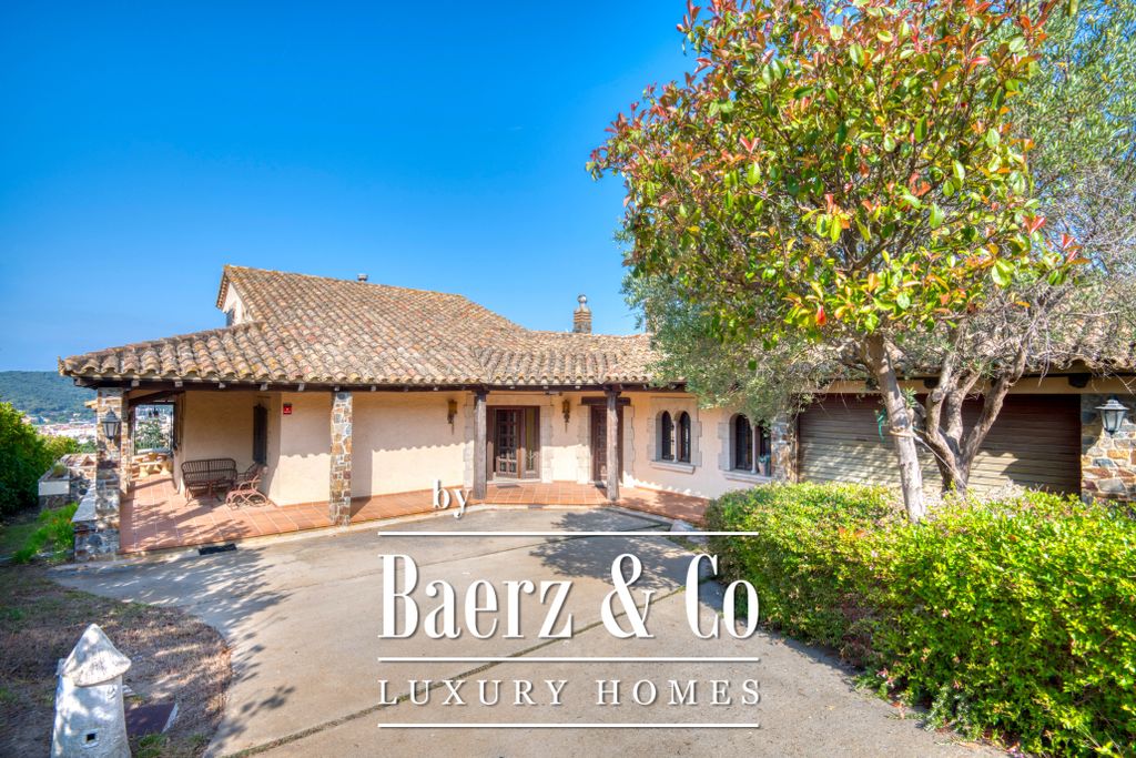 Property photo 3 of 33