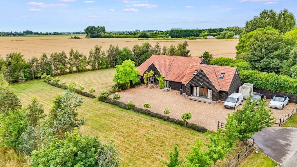 Property photo 1 of 34 4302772