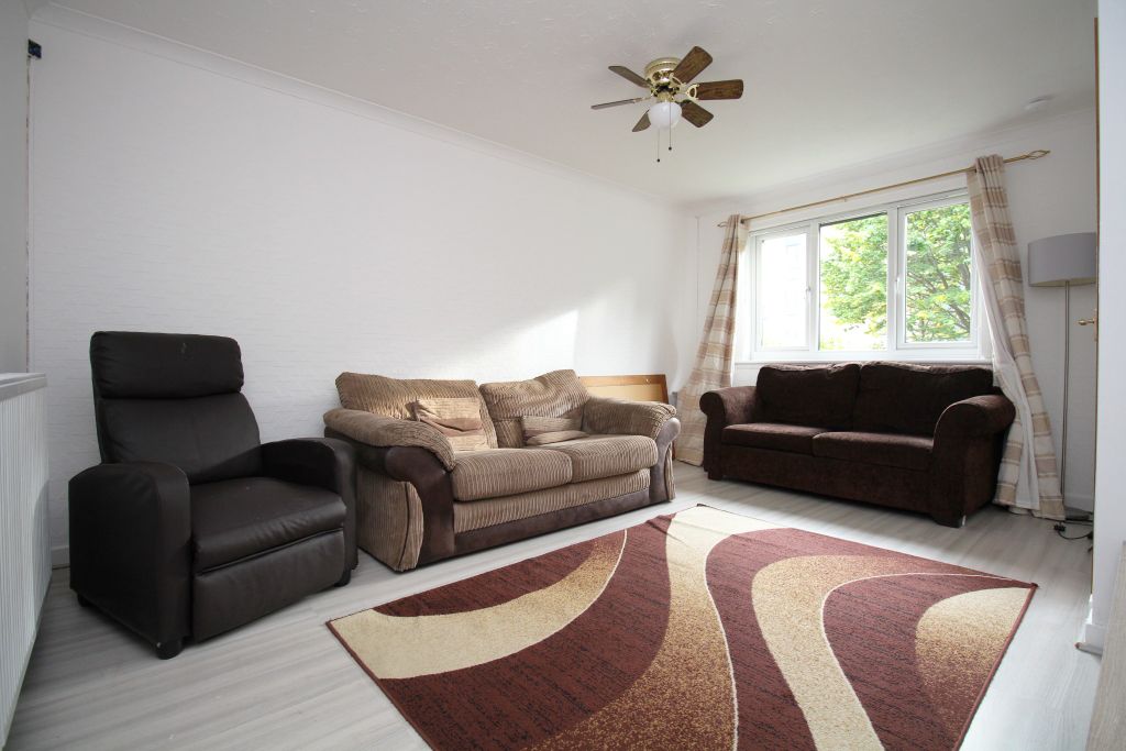 Property photo 2 of 11 Photo 2