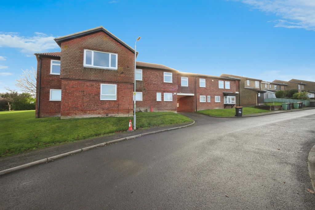 Property photo 2 of 13